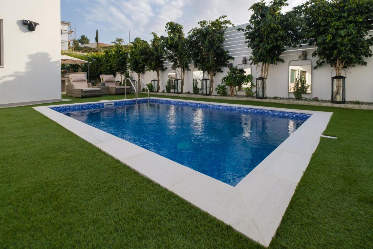 Rooms At Villa Amour Cyprus Voroklini Bagian luar foto